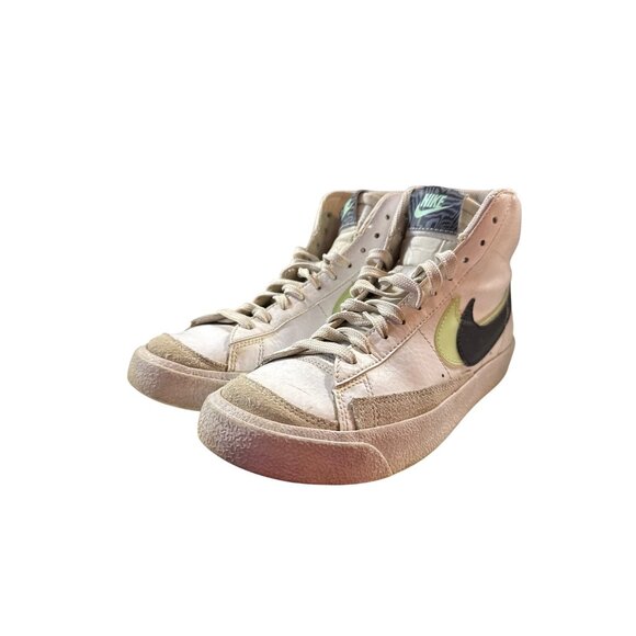 Vintage Nike Blazer Hi-Top Sneakers In White & Black With Pattern Size 4.5 - Picture 1 of 7